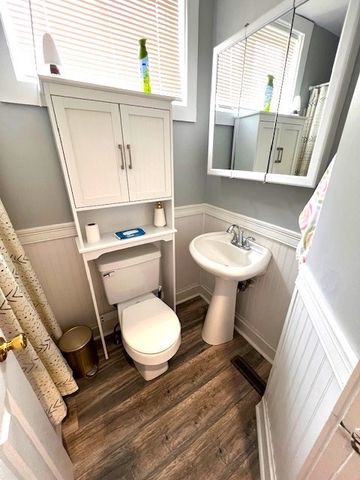 41 Ardell St B, Quincy, MA 02169