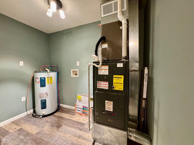 438 4th Street, North Vernon, IN 47265