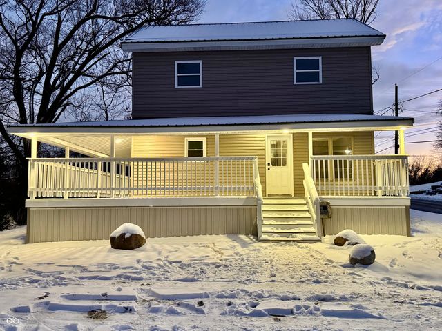 438 4th Street, North Vernon, IN 47265