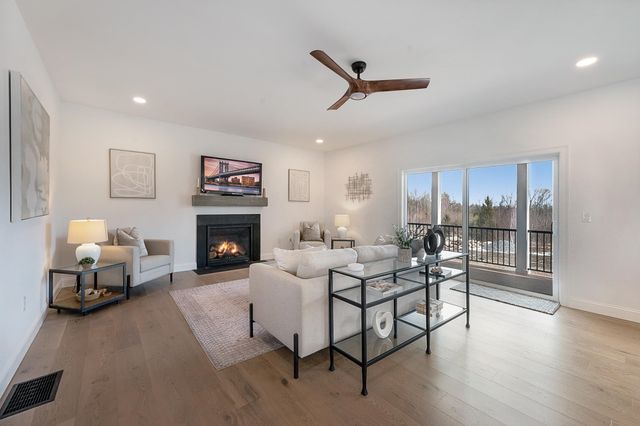 37 Colby Farm Road, Chester, NH 03036