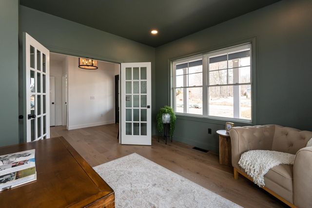 37 Colby Farm Road, Chester, NH 03036