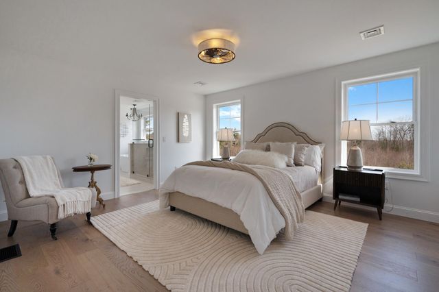 37 Colby Farm Road, Chester, NH 03036