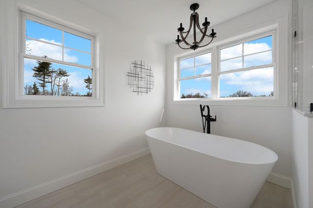 37 Colby Farm Road, Chester, NH 03036