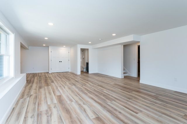 37 Colby Farm Road, Chester, NH 03036