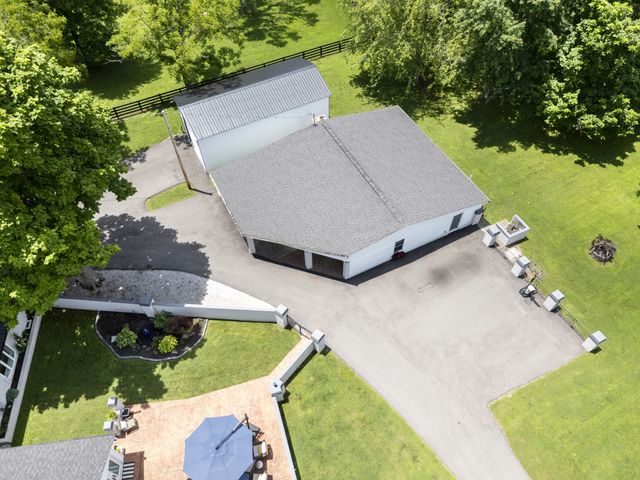 904 Highway 48, S, Dickson, TN 37055