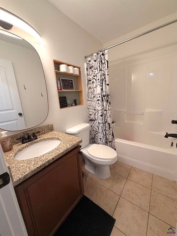 400 Tanner Street, Bonaire, GA 31005