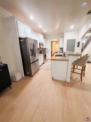 400 Tanner Street, Bonaire, GA 31005