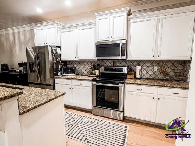 400 Tanner Street, Bonaire, GA 31005