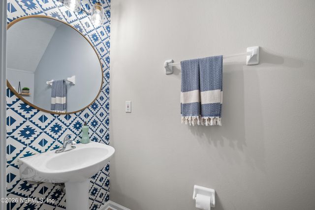 7490 SCARLET IBIS Lane, Jacksonville, FL 32256
