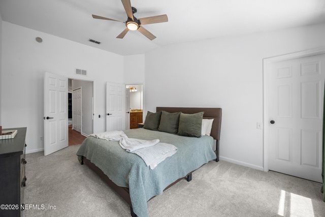 7490 SCARLET IBIS Lane, Jacksonville, FL 32256