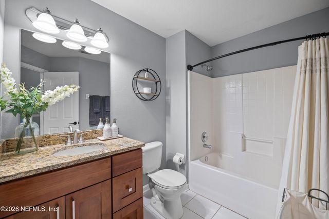 7490 SCARLET IBIS Lane, Jacksonville, FL 32256