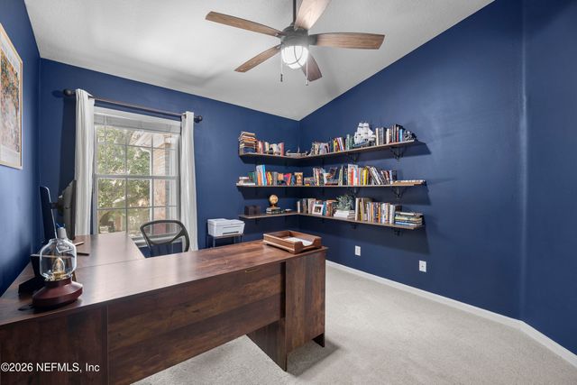 7490 SCARLET IBIS Lane, Jacksonville, FL 32256