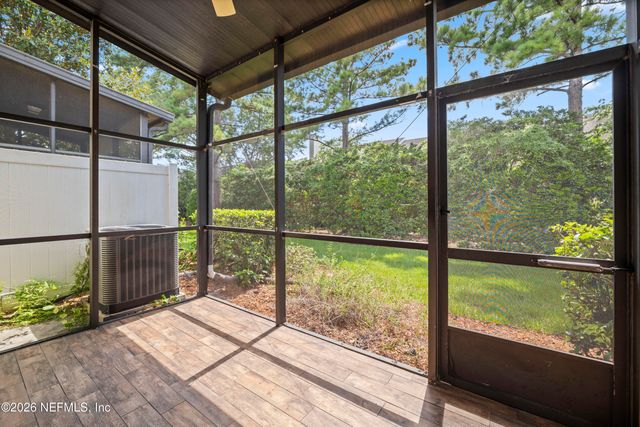 7490 SCARLET IBIS Lane, Jacksonville, FL 32256