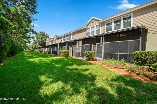 7490 SCARLET IBIS Lane, Jacksonville, FL 32256