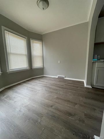 16191 Strathmoor Street, Detroit, MI 48235