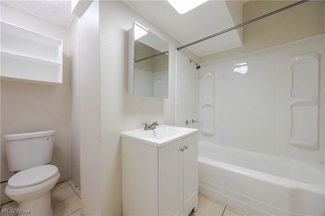2914 Woodbridge Avenue, Cleveland, OH 44109