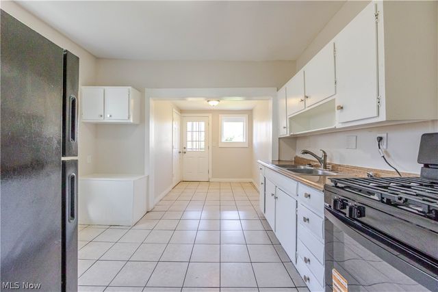 2914 Woodbridge Avenue, Cleveland, OH 44109