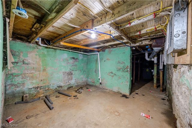 2914 Woodbridge Avenue, Cleveland, OH 44109