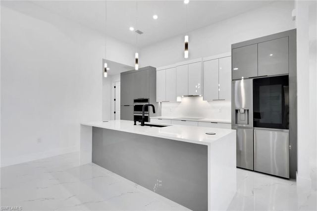 429 Tropicana PKWY E, Cape Coral, FL 33909