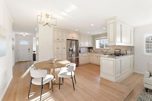 1375 Colleen Way, Campbell, CA 95008