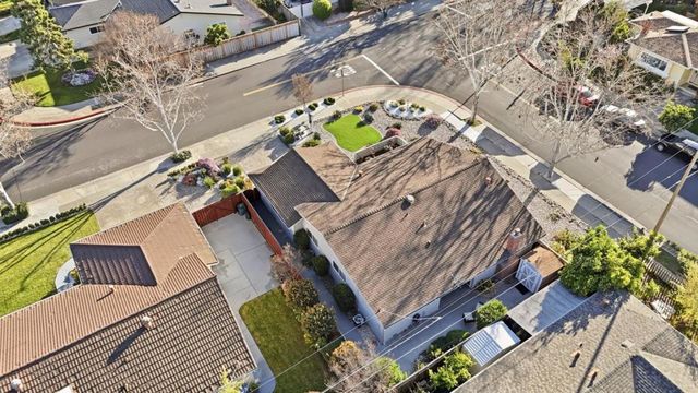 1375 Colleen Way, Campbell, CA 95008