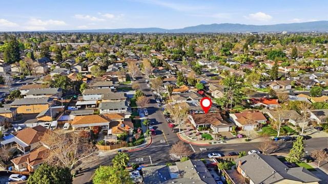 1375 Colleen Way, Campbell, CA 95008