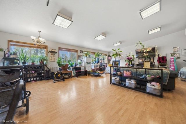 16111 N Yale Rd, Colbert, WA 99005