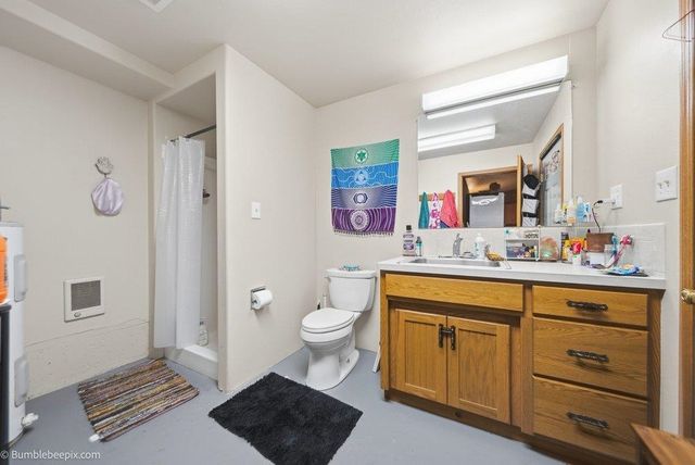 16111 N Yale Rd, Colbert, WA 99005