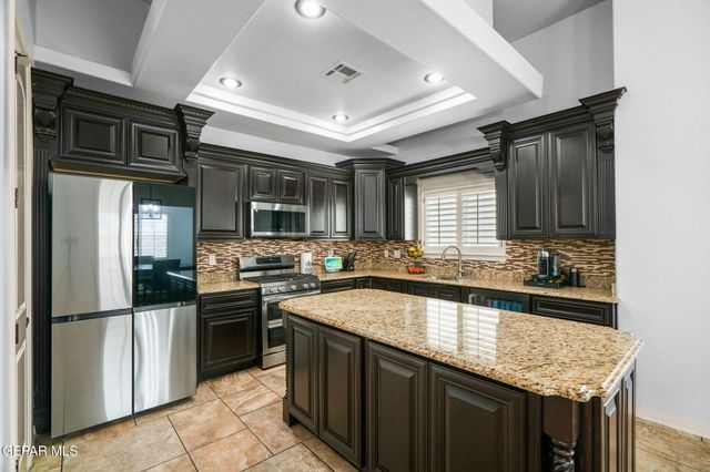 12709 NACHITO Way, El Paso, TX 79938