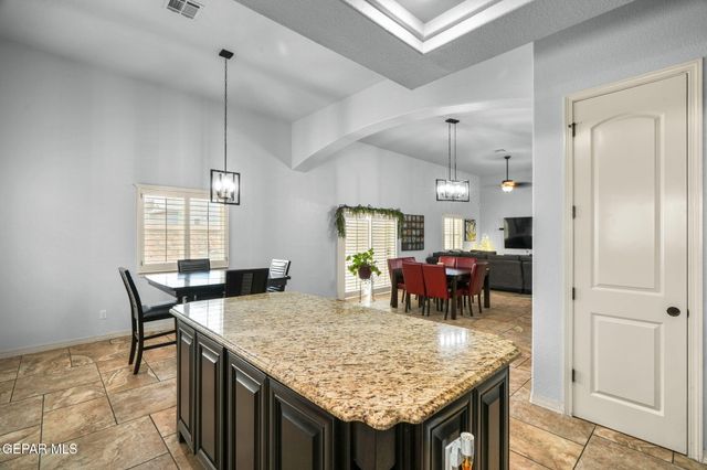 12709 NACHITO Way, El Paso, TX 79938