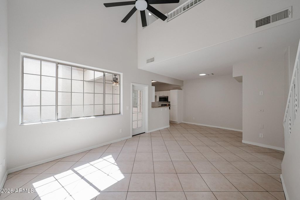 2801 N LITCHFIELD Road 28, Goodyear, AZ 85395 — photo 4
