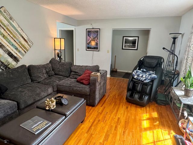 705 S 12th Street, Olivia, MN 56277