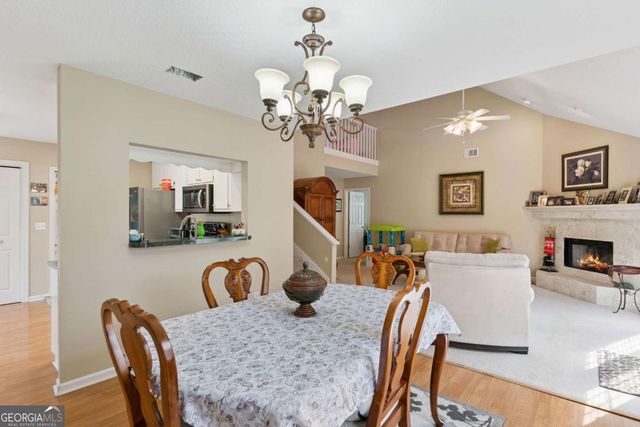 31 Deals Circle N, Woodbine, GA 31569