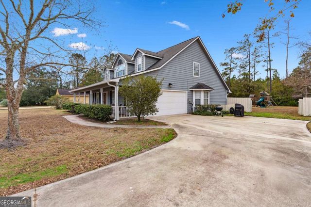 31 Deals Circle N, Woodbine, GA 31569