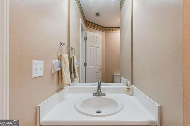 31 Deals Circle N, Woodbine, GA 31569