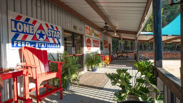 10813 County Road 446, Navasota, TX 77868