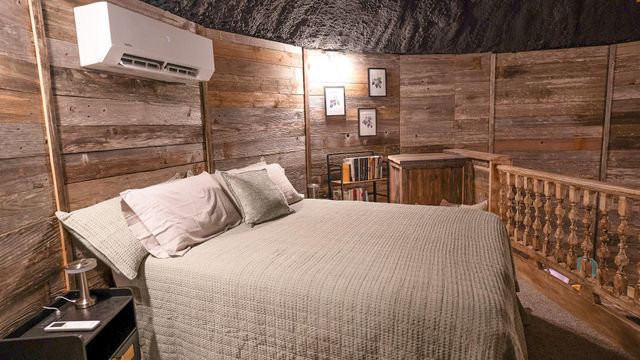 10813 County Road 446, Navasota, TX 77868