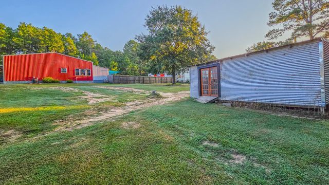10813 County Road 446, Navasota, TX 77868