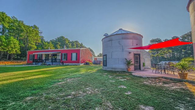 10813 County Road 446, Navasota, TX 77868