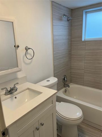 901 NW 22nd Court, Miami, FL 33125