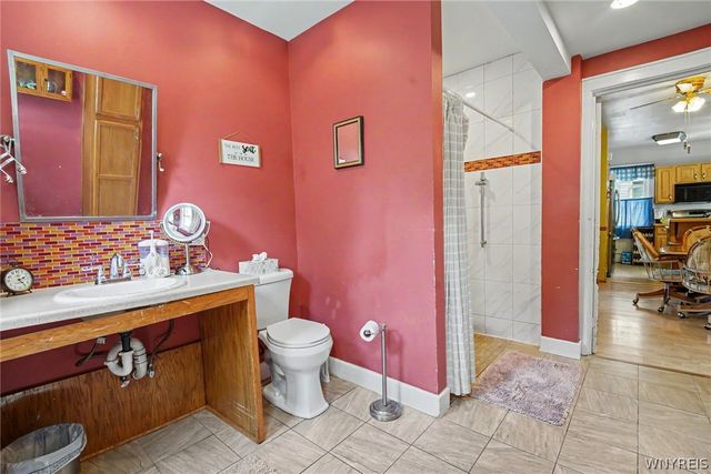 29 Beverly Place, Hamburg, NY 14075
