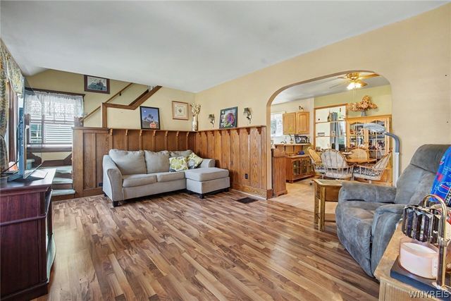 29 Beverly Place, Hamburg, NY 14075