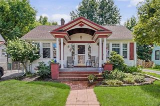 29 Beverly Place, Hamburg, NY 14075