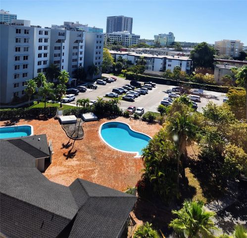 9001 SW 77th Avenue C803, Miami, FL 33156