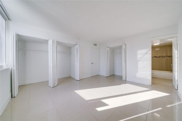 9001 SW 77th Avenue C803, Miami, FL 33156