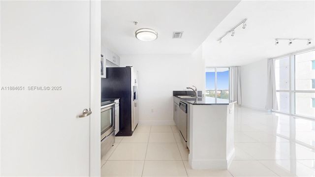 1871 S River Drive 1205, Miami, FL 33125