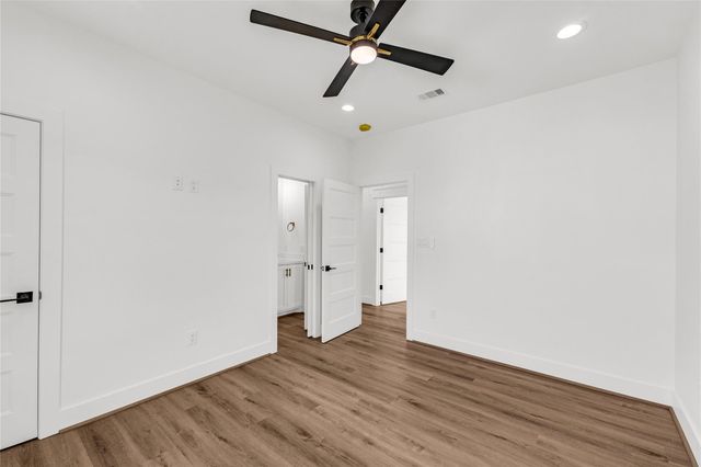 955 Wommack, Crystal Beach, TX 77650