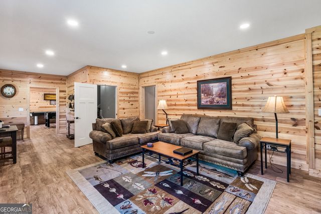 1702 Cedar Cliff Road, Hiawassee, GA 30546
