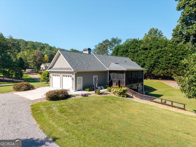 1702 Cedar Cliff Road, Hiawassee, GA 30546