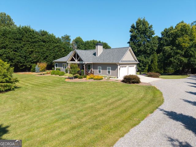 1702 Cedar Cliff Road, Hiawassee, GA 30546